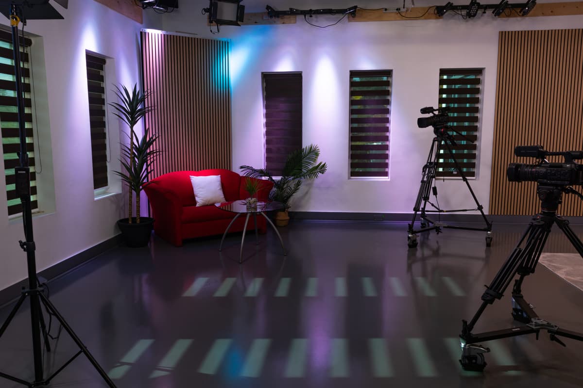 tvrl tv laval 20