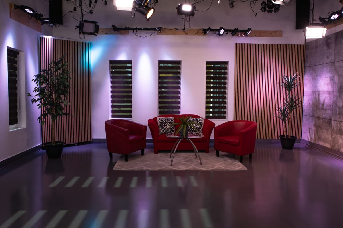 tvrl tv laval 4